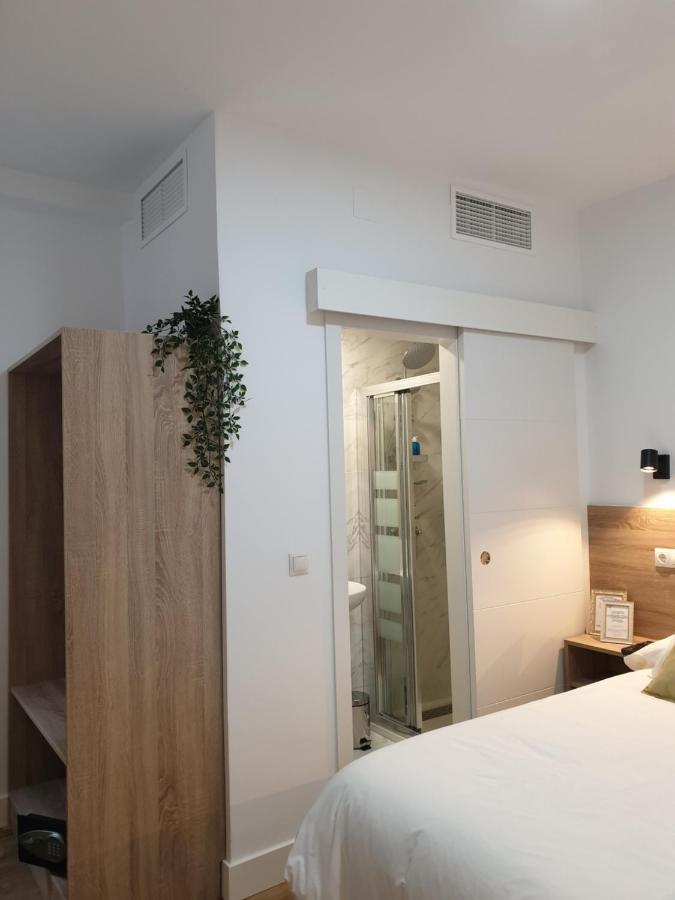 Norte Oviedo Rooms מדריד מראה חיצוני תמונה