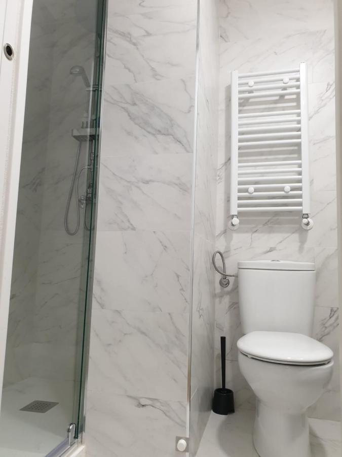 Norte Oviedo Rooms מדריד מראה חיצוני תמונה