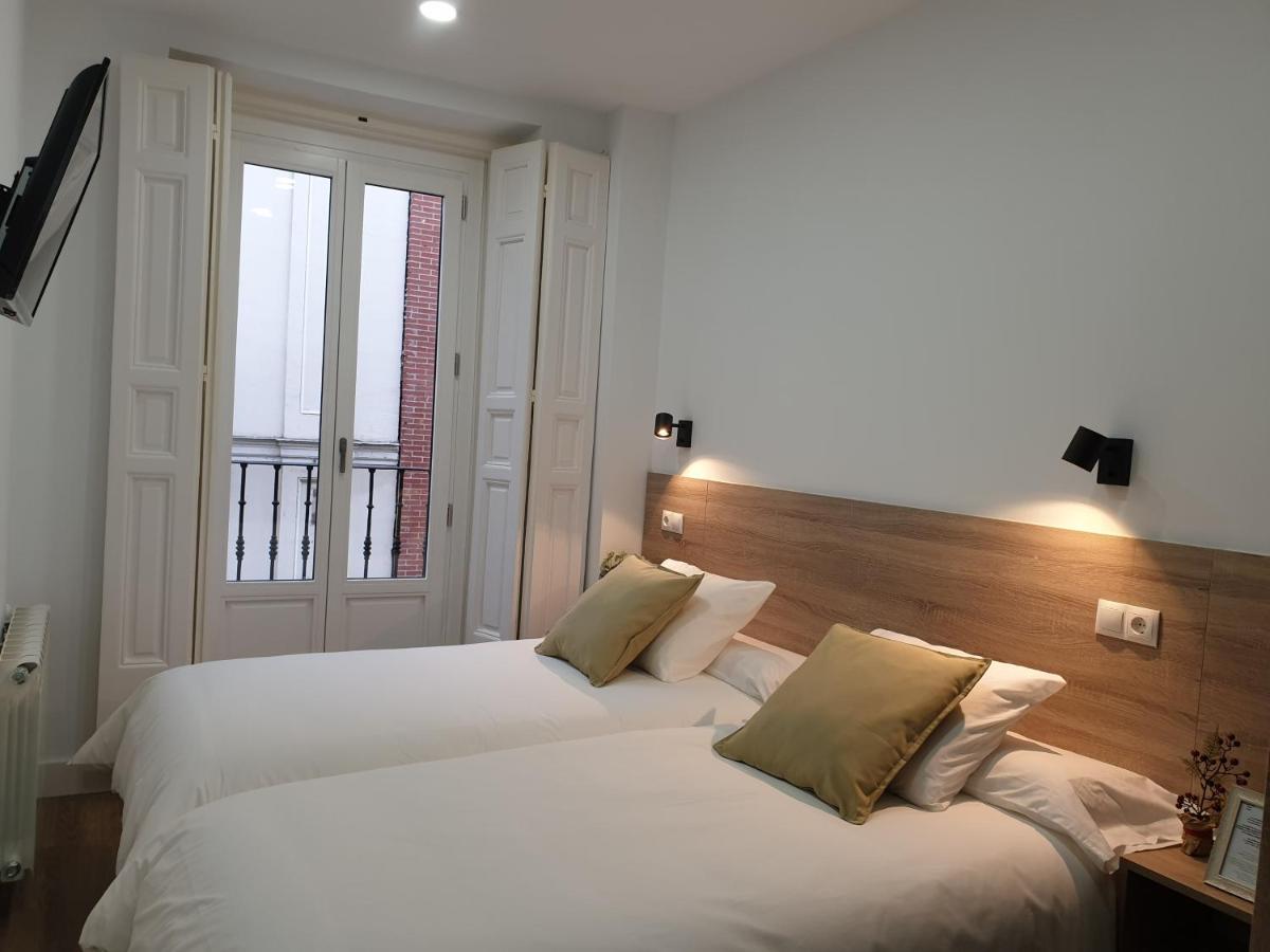 Norte Oviedo Rooms מדריד מראה חיצוני תמונה