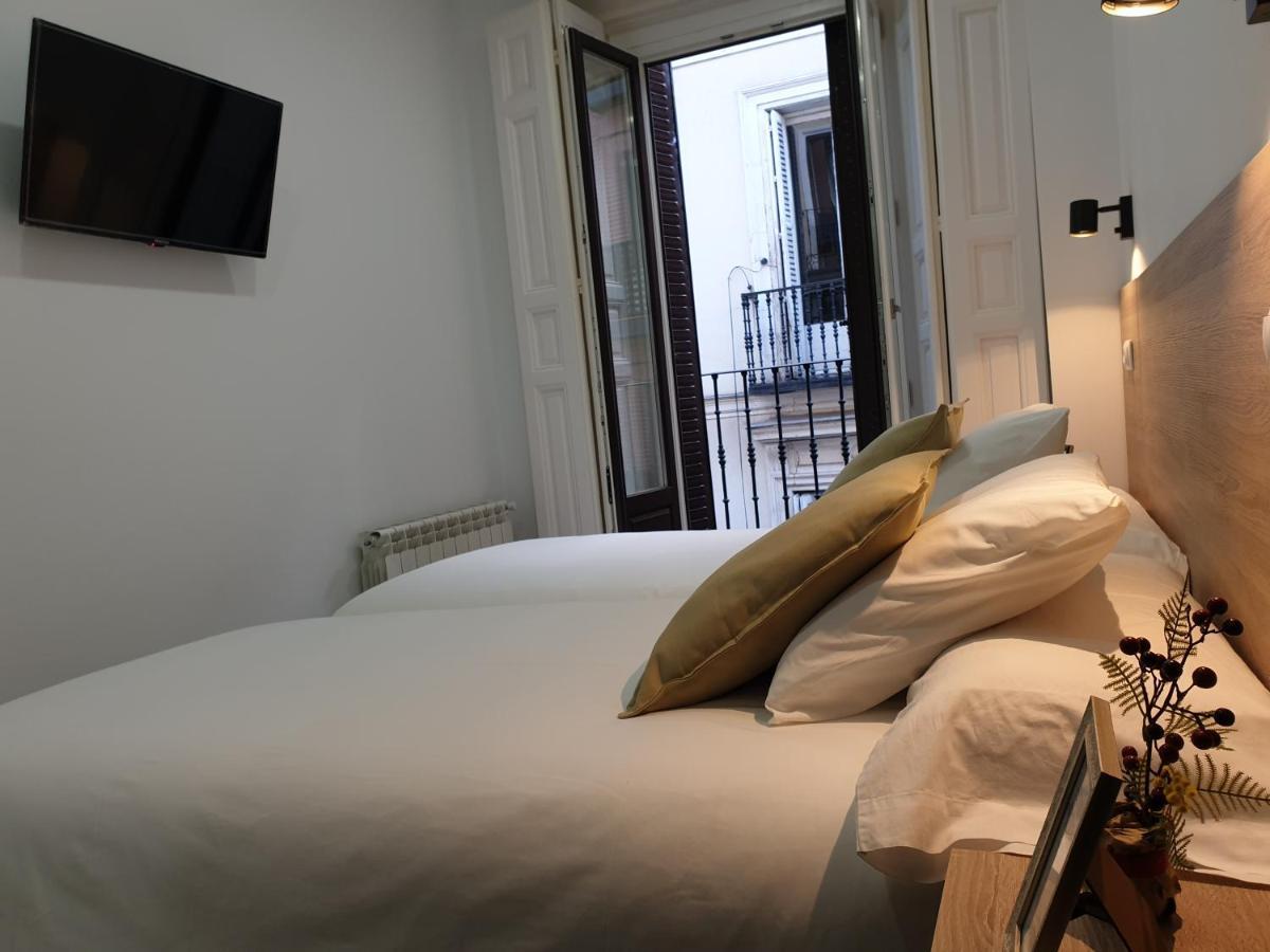 Norte Oviedo Rooms מדריד מראה חיצוני תמונה